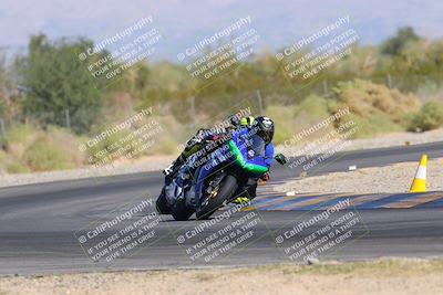 media/Nov-11-2023-SoCal Trackdays (Sat) [[efd63766ff]]/Turn 2 Set 1 (1125am)/